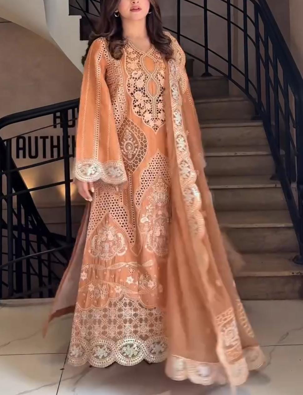 TRENDY WOMEN’S EMBROIDERED 3-PIECE SUIT