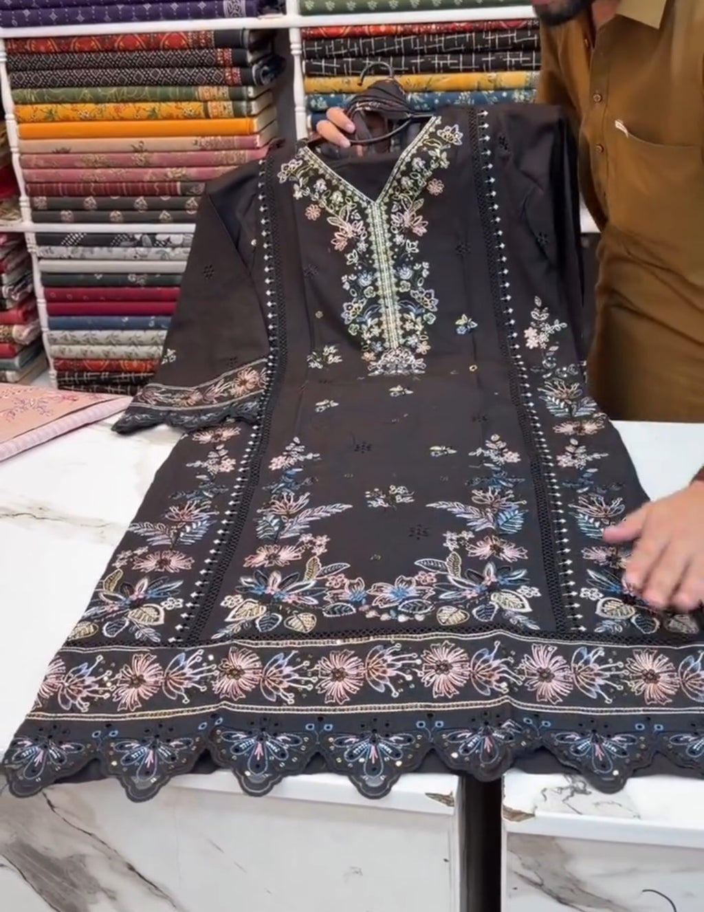 Women’s Embroidered 3-Piece Suit
