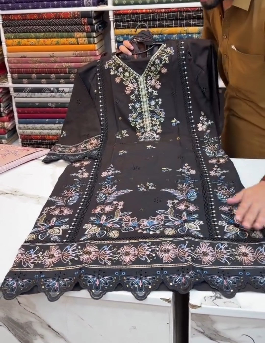 Women’s Embroidered 3-Piece Suit