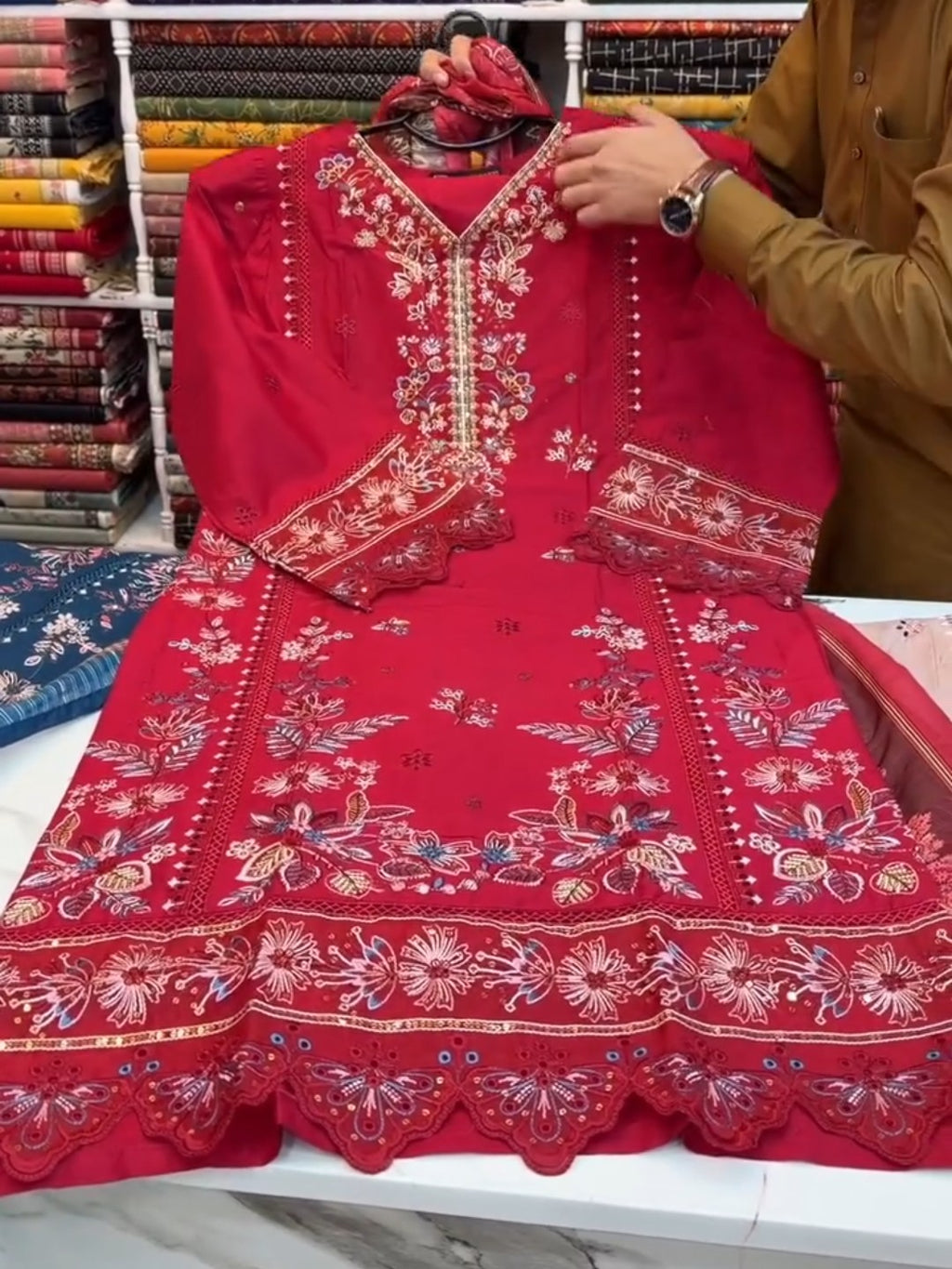 Women’s Embroidered 3-Piece Suit