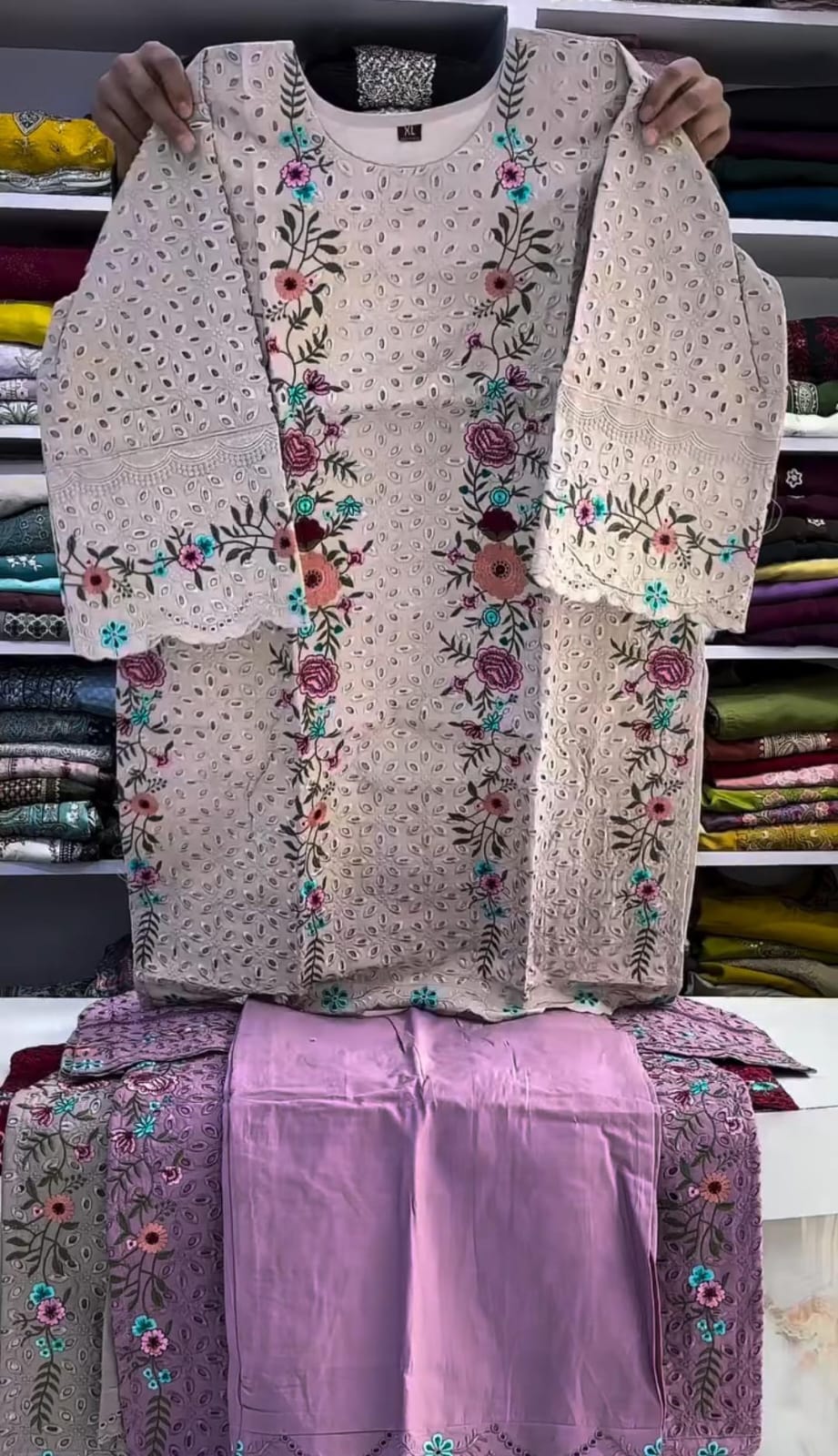 Women’s Embroidered 3-Piece Suit
