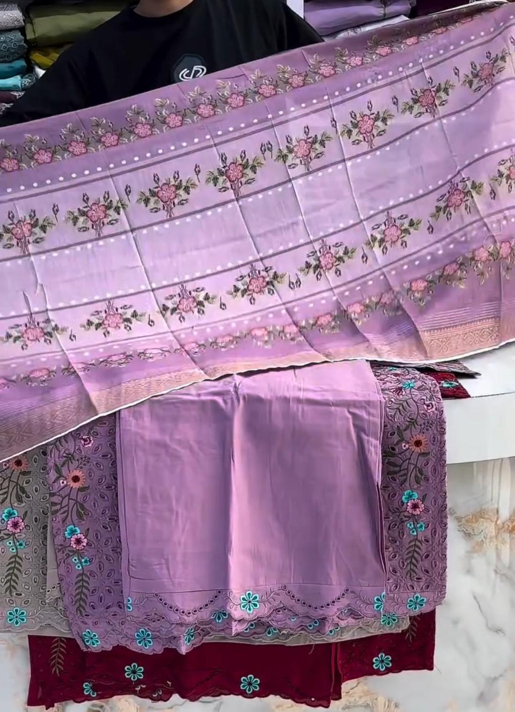 Women’s Embroidered 3-Piece Suit