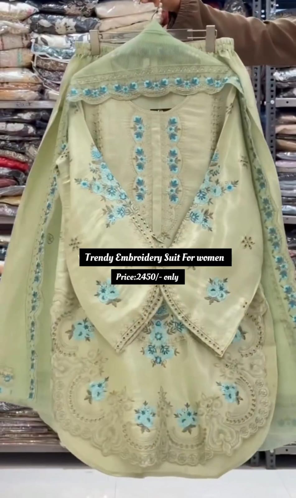 Women’s Embroidered 3-Piece Suit
