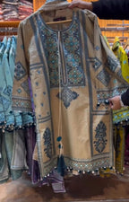 WOMEN’S EMBROIDERED 3-PIECE SUITS