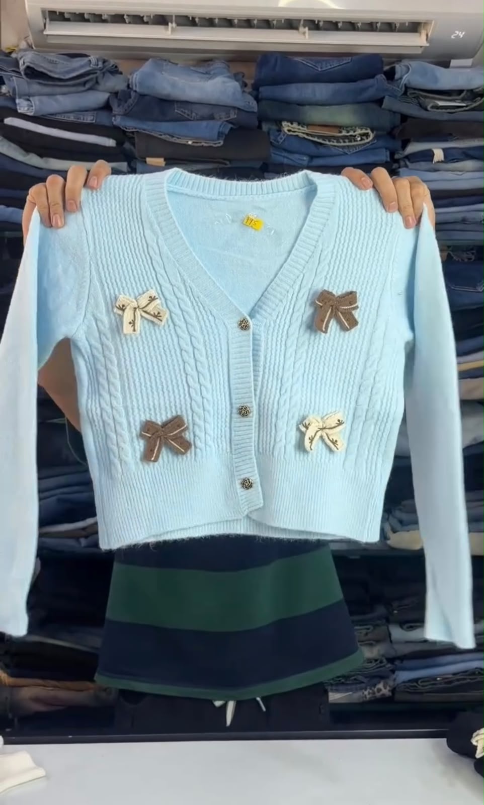 Women’s Bow Detail Cable Knit Cardigan